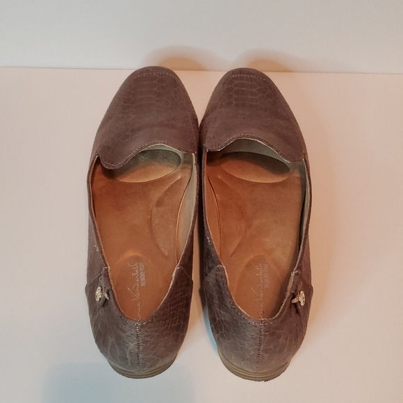 Snake print loafers - Picture 11 of 15